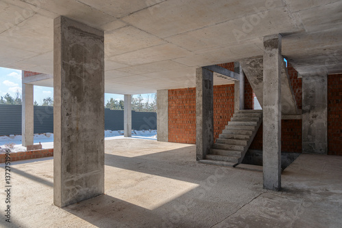 Private house construction, monolithic frame construction, empty room