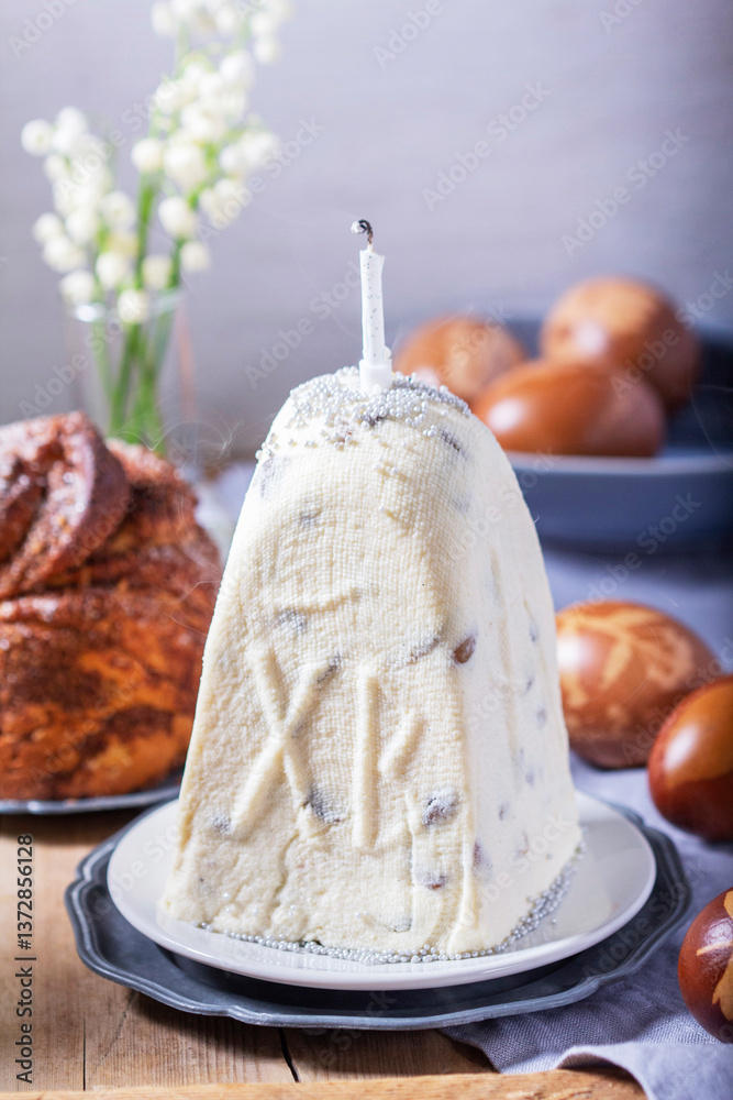 Curd paskha, Easter kulich and painted eggs, traditional Easter symbols consecrated in the church.