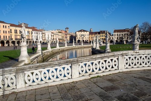 Tableau sur toile padua  is a historic city in the Veneto region of northern Italy