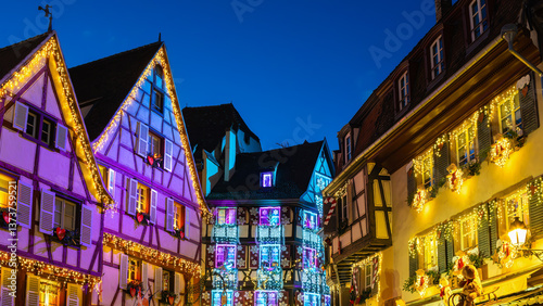 Fototapeta Naklejka Na Ścianę i Meble -  Christmas market in Colmar, Alsace, France