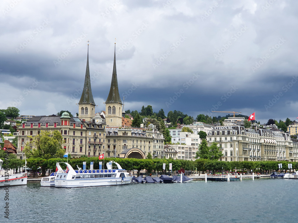 Fototapeta premium Switzerland, Luzern, Vierwaldstättersee