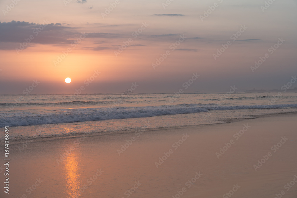 Fototapeta premium sunset over the ocean