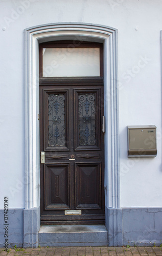 Obraz na płótnie Old wooden house door in German small town, Issum, North-Rhine Westphalia w salonie