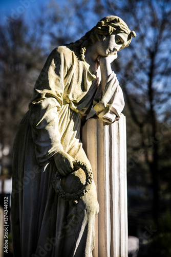 Friedhof Skulptur