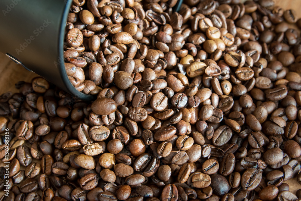 Fototapeta premium Box with coffe on the roasted coffe beans.