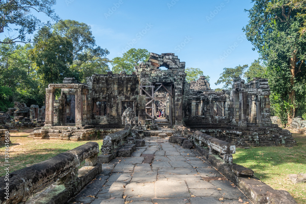 Fototapeta premium Preah Khan Temple Temple, Angkor Wat, ancient temples, Khmer civilization, Cambodia