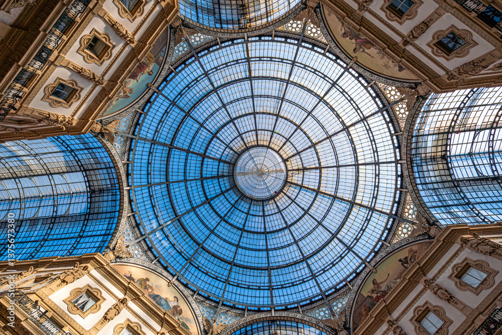 Fototapeta premium galleria vittorio emanuele ii milan italy