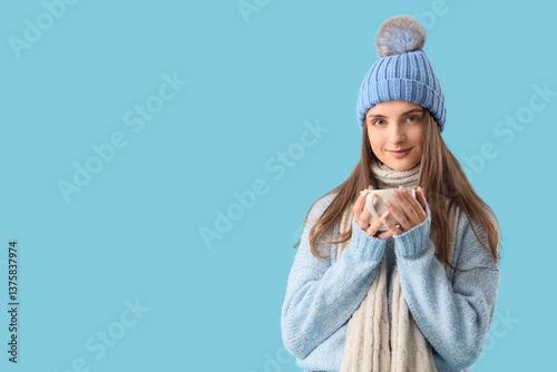 Beautiful young woman in st...