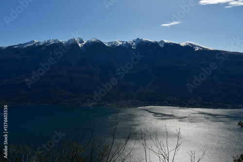 Schöne Landschaft bei Tignale mit Blick zum Gardasee