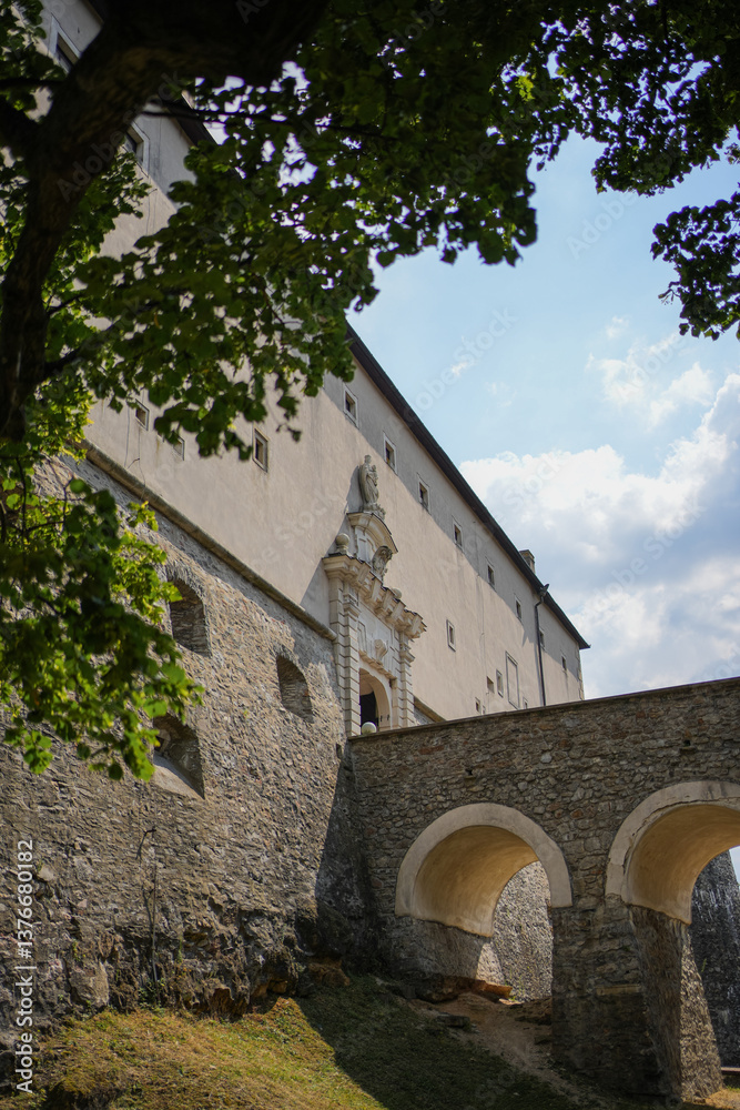 Fototapeta premium Cerveny Kamen Castle, Slovakia