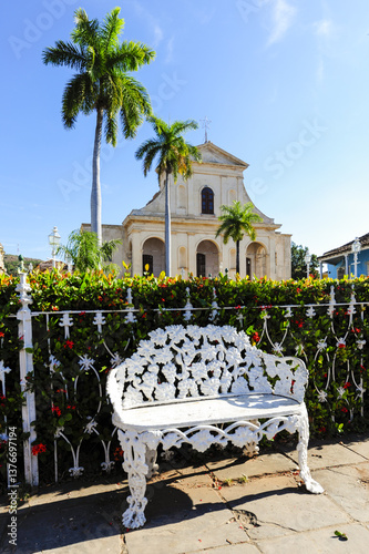 Kuba, Trinidad, Plaza Mayor, Kirche der heiligen Dreifaltigkeit,