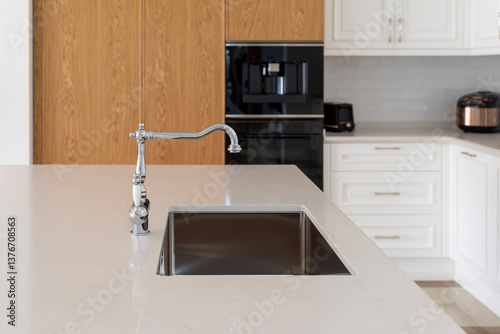 Chrome single lever filtered water kitchen tap