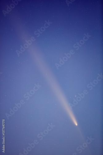 Obraz na płótnie Comet C2023A3 Tsuchinshan ATLAS with Milky Way stars photographed from northern hemisphere in October 2024. w salonie