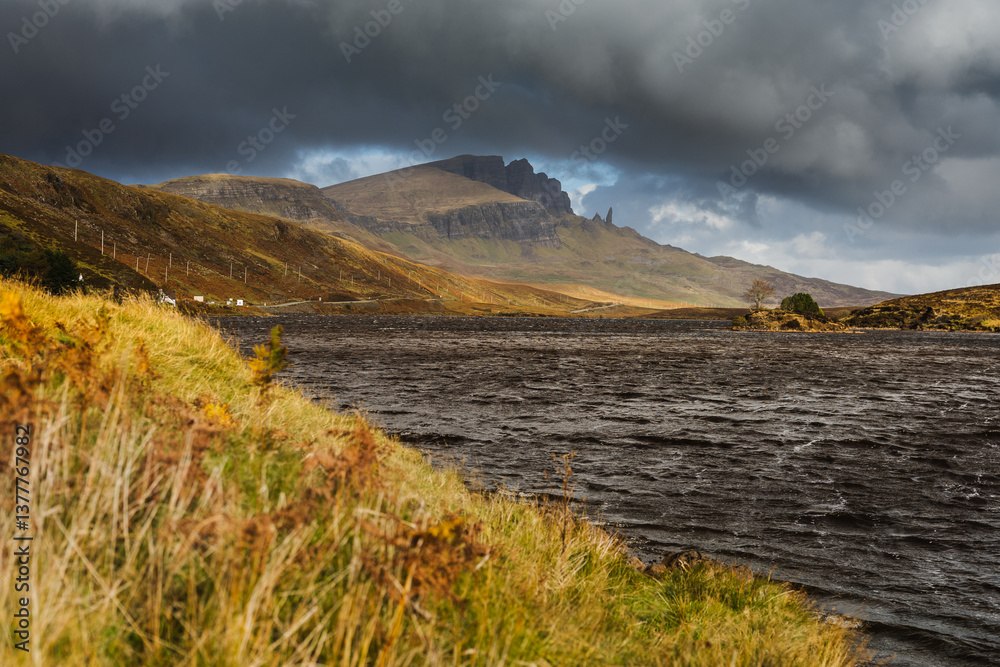 The Isle of Skye’s autumn landscapes blend golden moors, misty peaks, and rugged coastlines. A land of dramatic beauty, where nature’s wild spirit thrives.