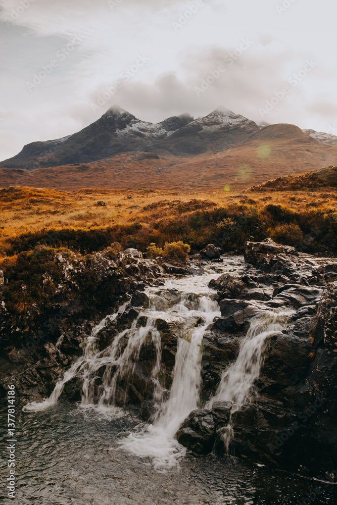 The Isle of Skye’s autumn landscapes blend golden moors, misty peaks, and rugged coastlines. A land of dramatic beauty, where nature’s wild spirit thrives.