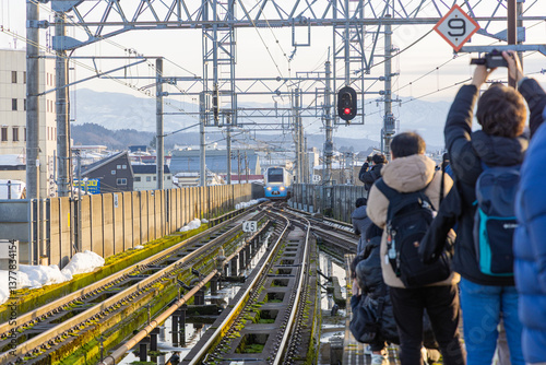JRの臨時列車を撮る撮り鉄