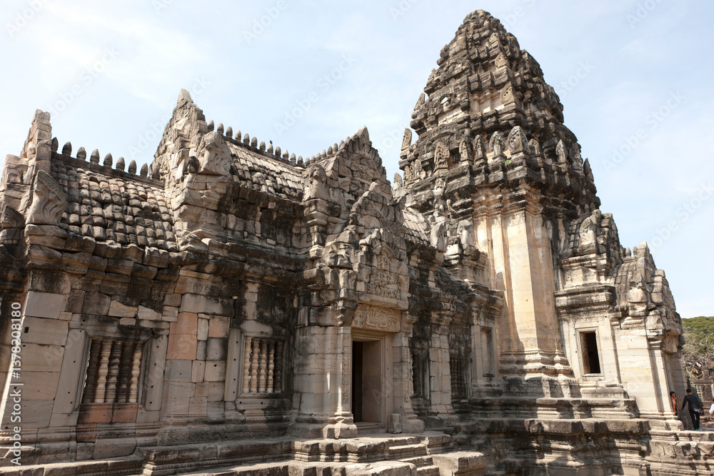 Naklejka premium Thailand Phimal Temple on a cloudy spring day