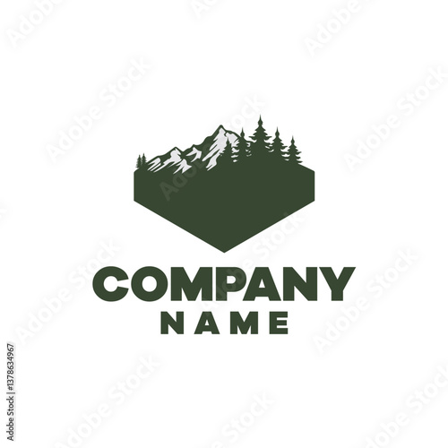 Vektor Stok Mountain Logo Design Vector Illustration Outdoor