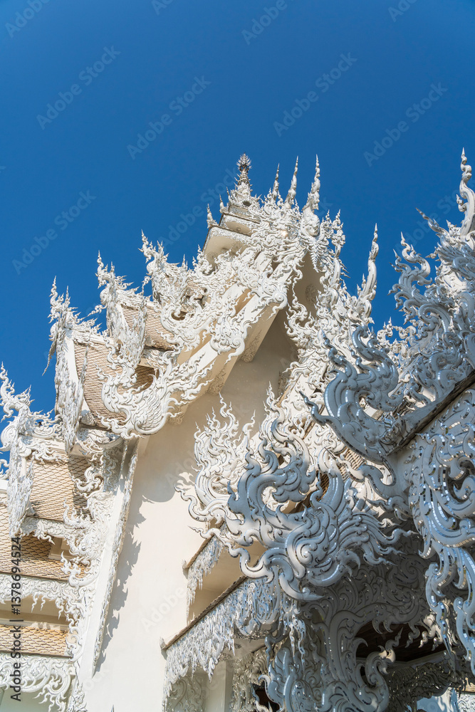 Fototapeta premium White Temple - Wat Rong Khun - Chiang Rai