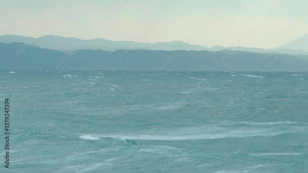 荒れる海 荒れる海