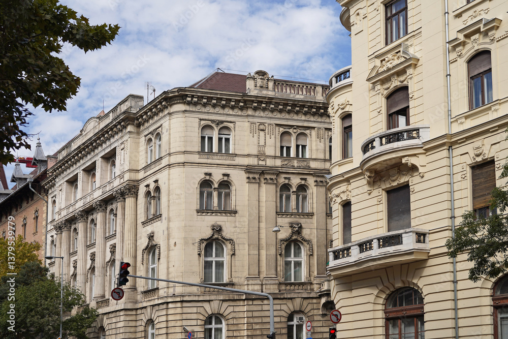 Obraz premium European street with baroque architecture of apartment buildings