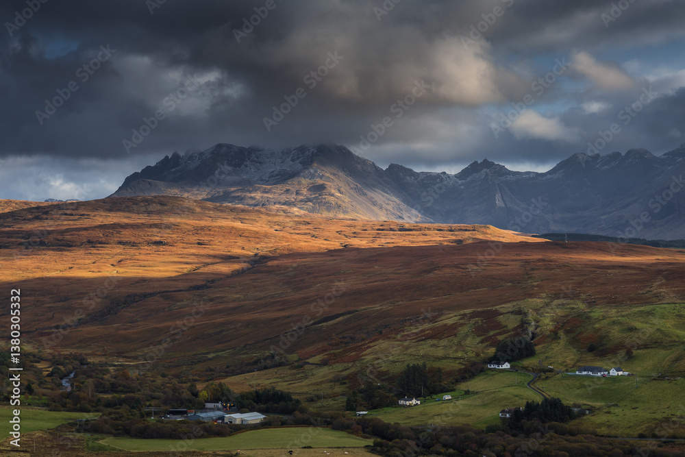 The Isle of Skye’s autumn landscapes blend golden moors, misty peaks, and rugged coastlines. A land of dramatic beauty, where nature’s wild spirit thrives.