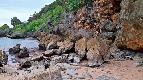 The Beauty of Beach Stones: Nature’s Art on the Shore