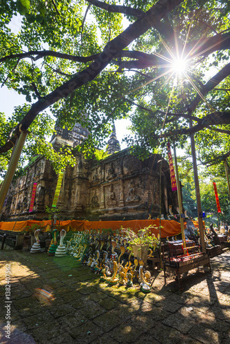 Obraz na płótnie Wat Chet Yot or Wat Photharam Maha Wihan, seven pagoda temple It is a major tourist attraction in Chiang Mai, Thailand.with evening,Temple in Chiang Mai. w salonie