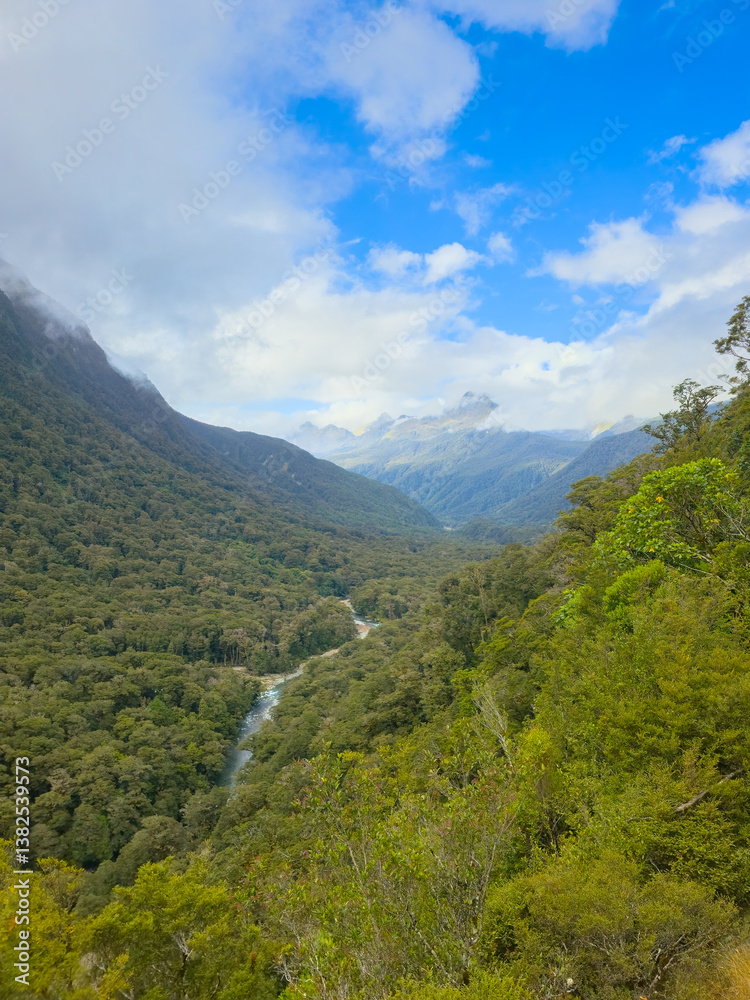 Obraz premium 뉴질랜드 밀포드사운드