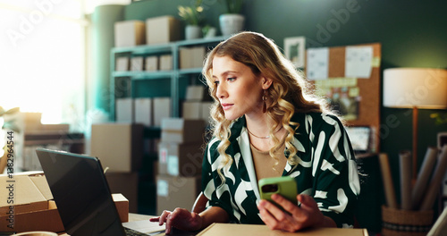 Cuadro en lienzo Online shop, phone or woman with laptop at small business for inventory management or compare invoice