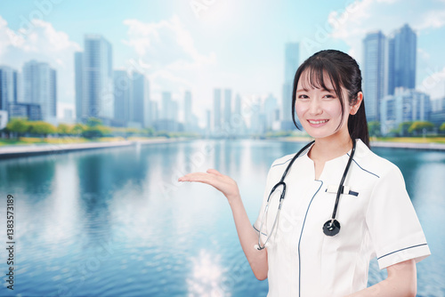 医療機関で働く若い女性の看護師