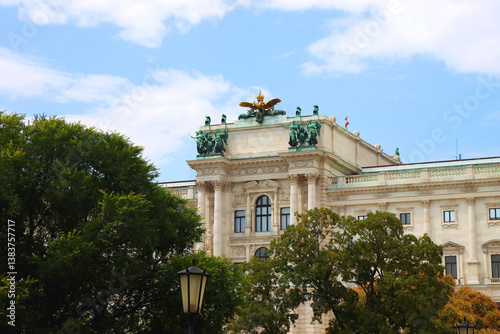 Obraz na płótnie Hofburg, historical imperial palace and landmark in central Vienna, Austria. w salonie