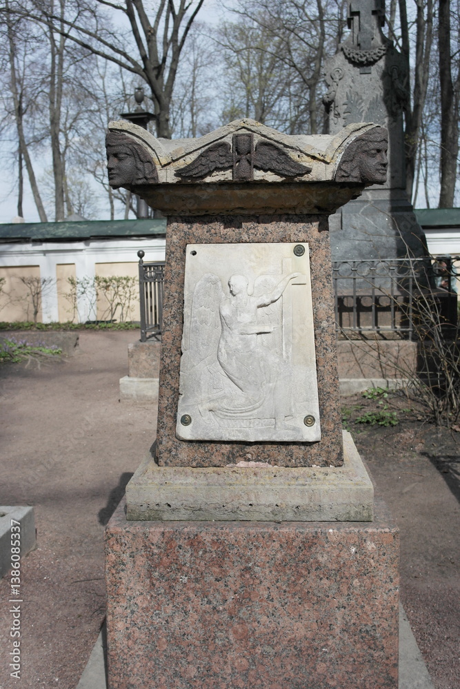Obraz premium statue, sculpture, monument, architecture, history, city, old, cemetery