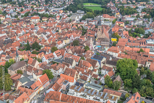 Obraz na płótnie Die mittelfränkische Stadt Schwabach in der Metropolregion Nürnberg im Luftbild w salonie