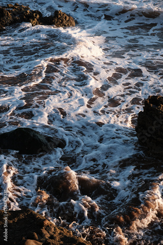 Ocean waves on the rocks
