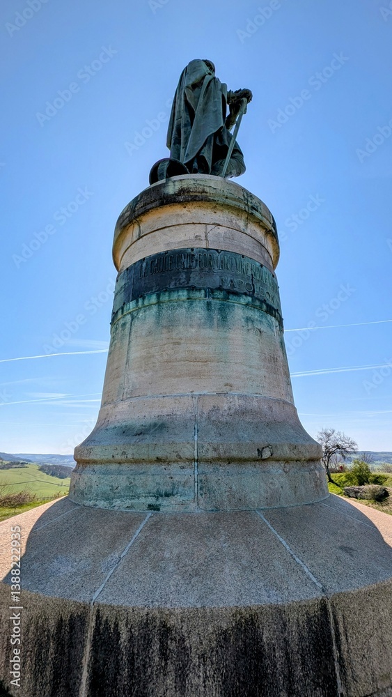 ALISE-SAINTE-REINE (Côte-d'Or)