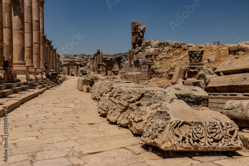 Colonnaded street (Cardo Maximus) in Jerash, Jordan