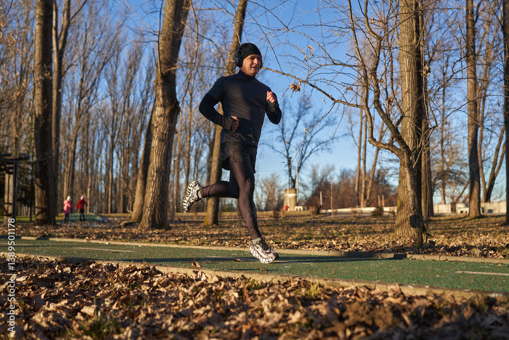 Man running on cold sunny day........4o..
