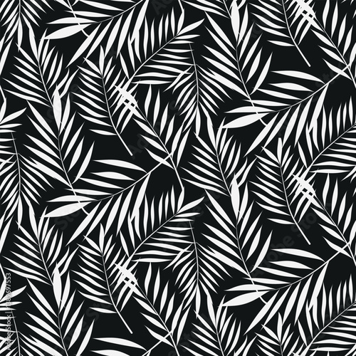 Tropical Palm Leaves and Fronds in black and white monochrome, seamless pattern. For wallpaper, fabric and textile