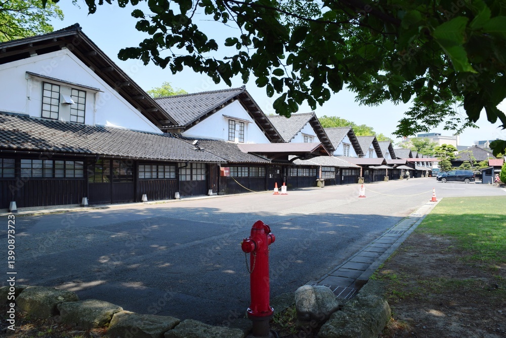 Naklejka premium 山居倉庫 国指定史跡 山形県酒田市