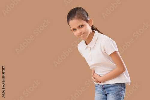 Teenage girl with appendici...