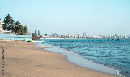 Fototapeta Naklejka Na Ścianę i Meble -  Juhu beach and skyline of Mumbai, India, travel destination in Asia, tropical west coast, Arabian Sea 