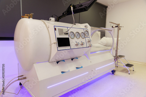Inside the Hyperbaric Chamber: A Glimpse into Advanced Healing Technology