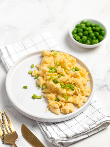 Obraz na płótnie Plate of tasty scrambled eggs, breakfast