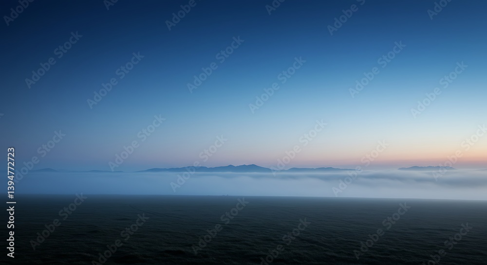 Obraz premium Misty Mountain Sunrise Landscape