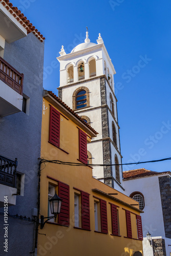Obraz na płótnie Belfry of Church of St. Anne in Garachico, Santa Cruz de Tenerife, Spain w salonie