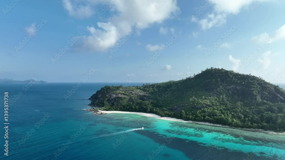 Arial View, Flight over they bay of Port Glaud, seychellen, Mahe,
Port Glaud Island Therese Arial View, Flight over they bay of Port Glaud, seychellen, Mahe,
Port Glaud Island Therese