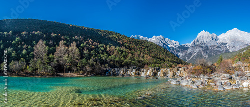 Photos Blue moon valley in lijiang city yunan, Jade Dragon Snow Mountain, Landmark of C