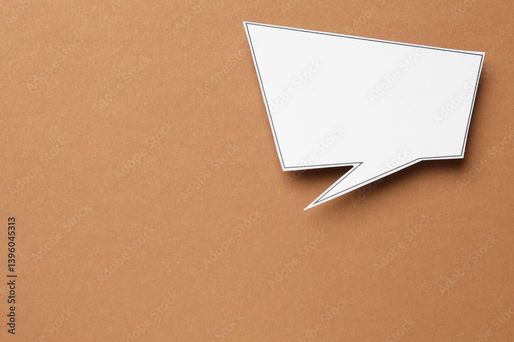 Obraz premium Blank speech bubble on brown background, top view. Space for text
