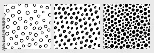 Obraz na płótnie Hand drawn seamless pattern set. Black and white circles and polka dots. Playful and minimalist design, perfect for baby textiles, nursery decor, wallpapers, wrapping paper, and creative projects w salonie